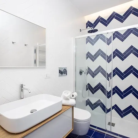 Gasthof Sorrentovibes - Modern In With Views 3*